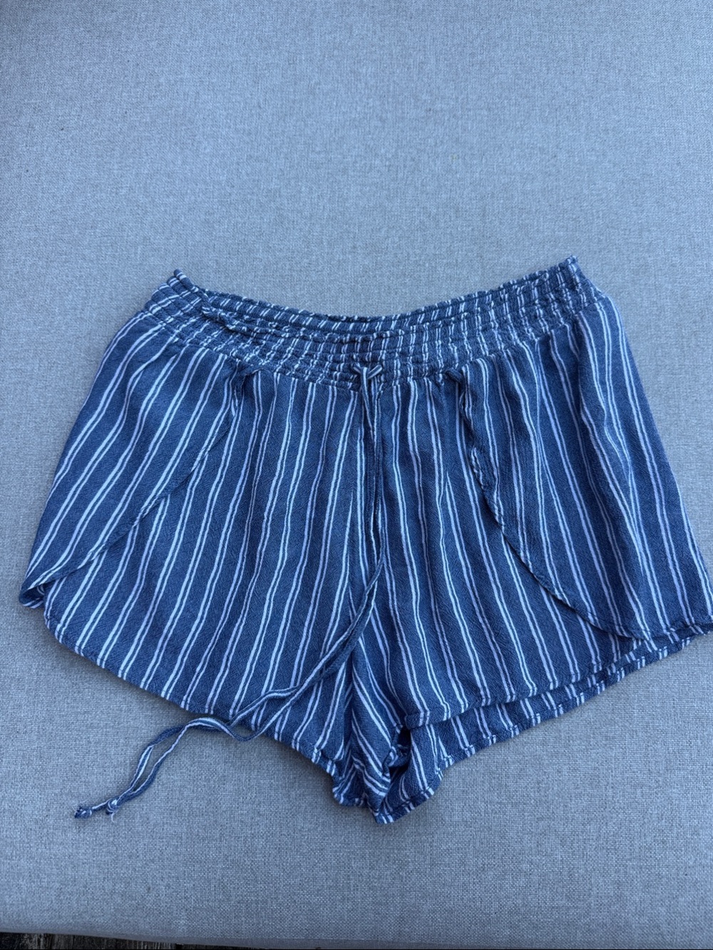 American Eagle Outfitters Blue and White Striped Flowy Shorts